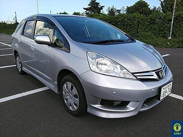 4 Honda Fit shuttle GG8 2013 г. (ZERO Sendai)